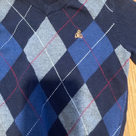 ⭐️ GAP Kids 2T Blue Argyle Bear Sweater – Classic & Cozy - Picture 2 of 5